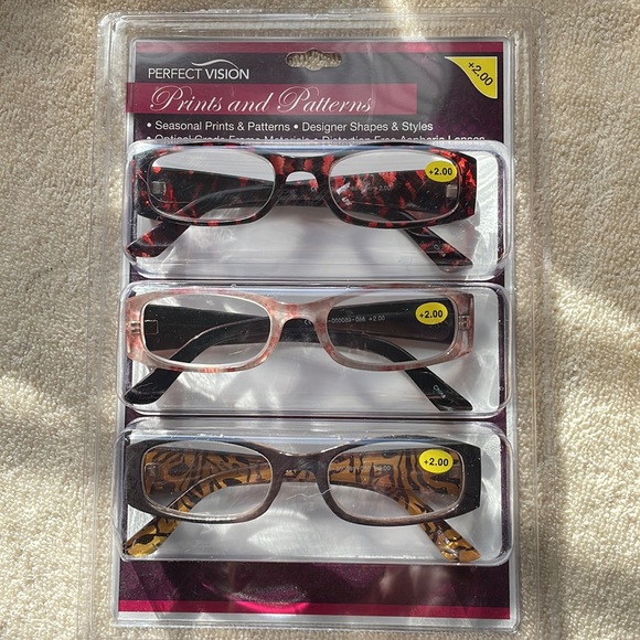 Accessories - + 2.0 Womens Readers